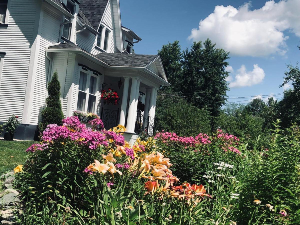 B&B Hillhouse Lac-Brome Eksteriør billede