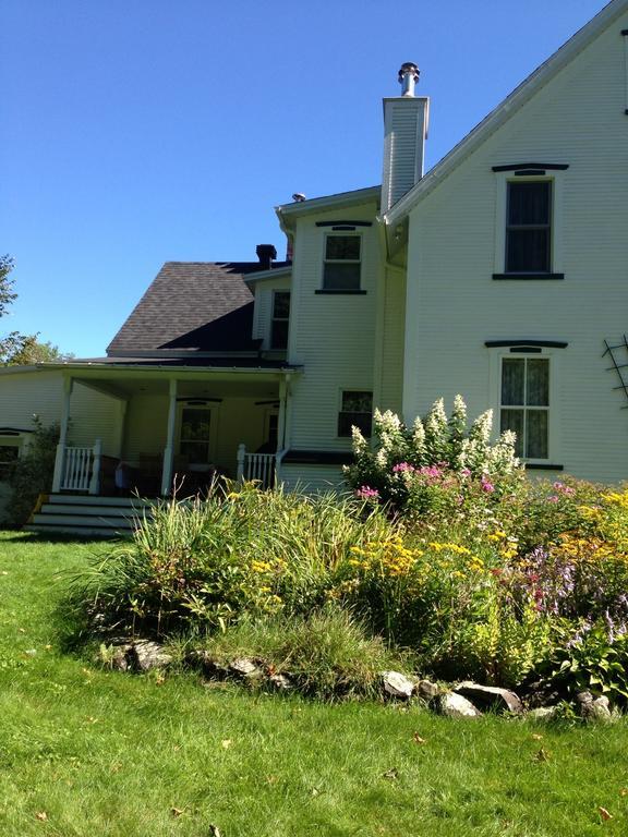 B&B Hillhouse Lac-Brome Eksteriør billede